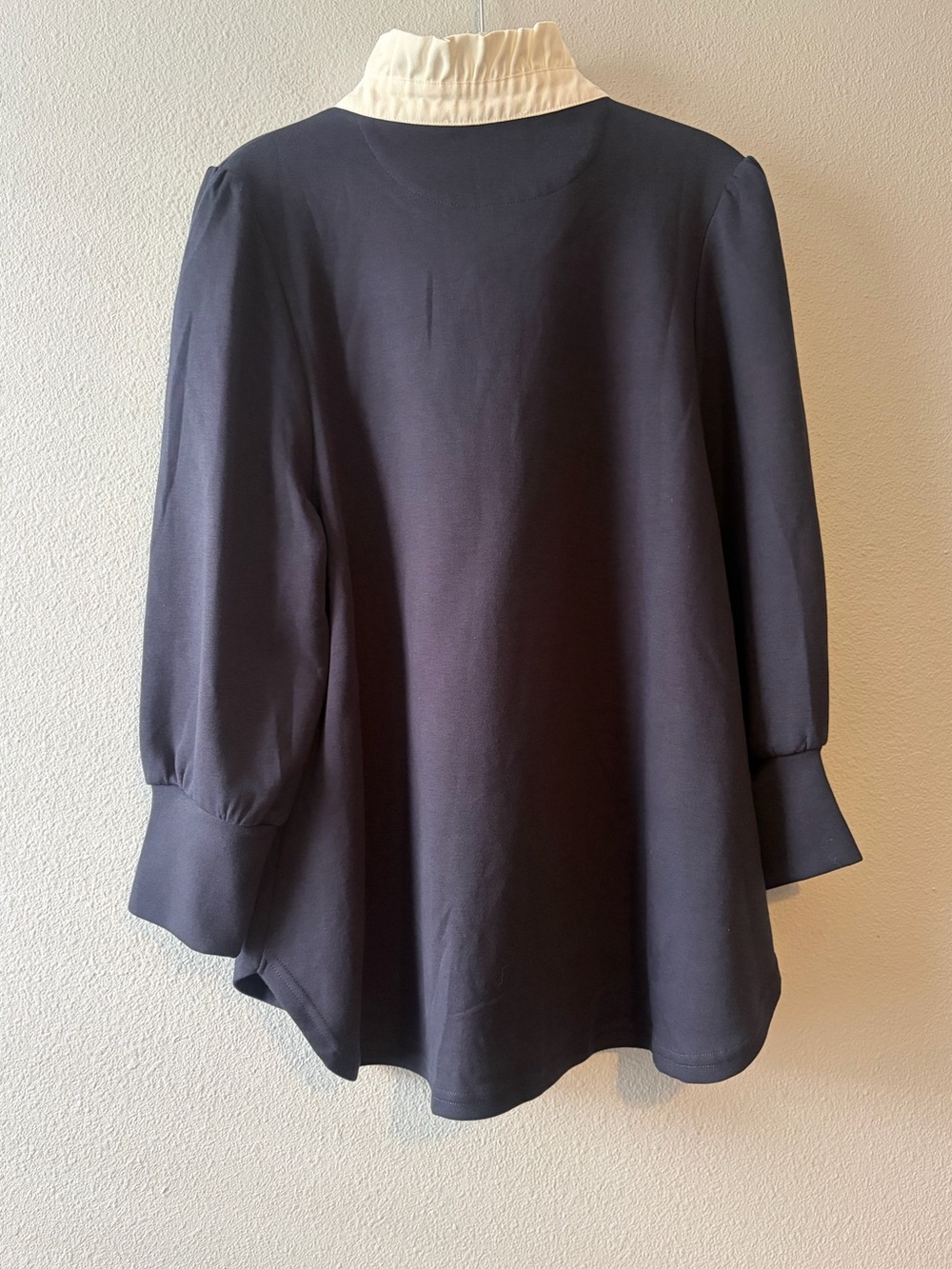 Tuckernuck Pomander Place Navy Charlotte Terry Top-Size L - Picture 3 of 4